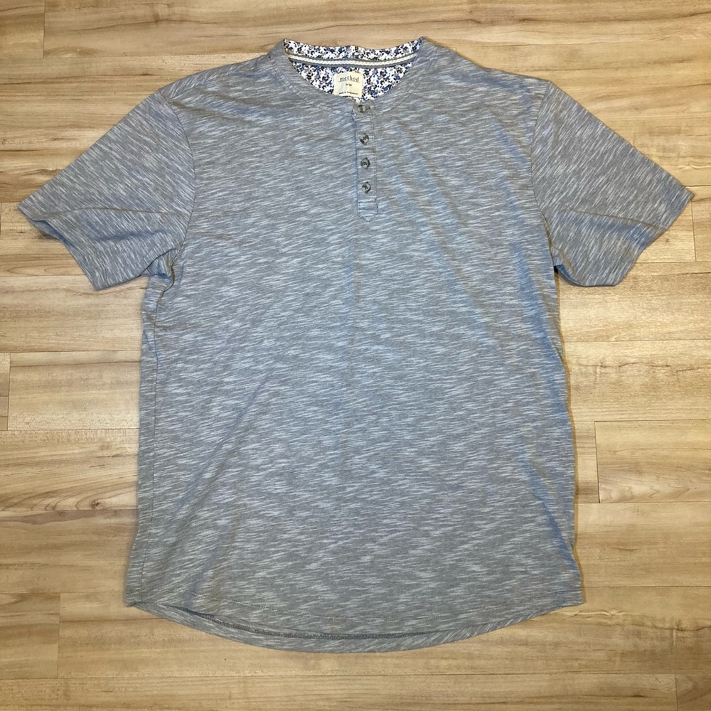 Method Shirt Size Large